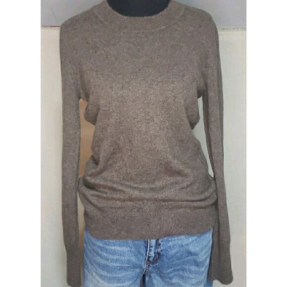 SCOOP NYC 100% Cashmere Medium Sweater Brown Crewneck Classic Staple Piece - Picture 1 of 5